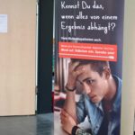Schülerinnen und Schüler der Carlo Schmid Schule unterstützen die DKMS (Deutsche Knochmarkspende)