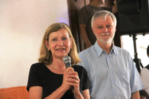 Schulpartnerschaft mit Ecuador / Schulleiterin Sylvia Zürker und Geschäftsführer der  KEK (Karlsruhe Energie- und Klimaschutzagentur)  Dirk Vogeley